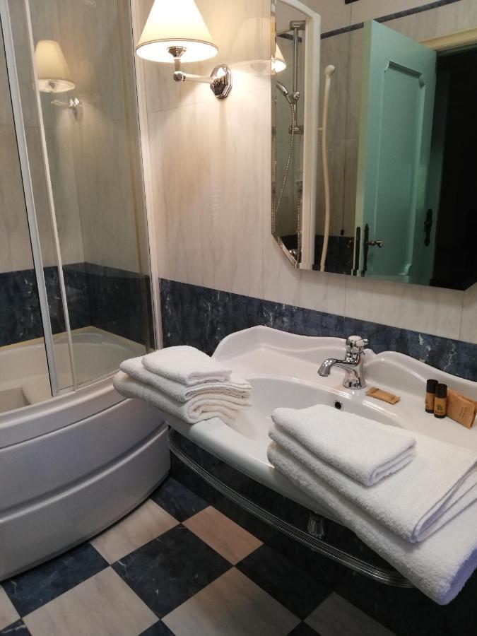 Ari B&B Montesilvano Marina Buitenkant foto